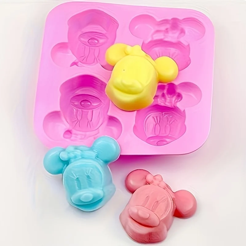 Stampo per cartoni animati di  - Soap Making Instructions recensione e prezzo
