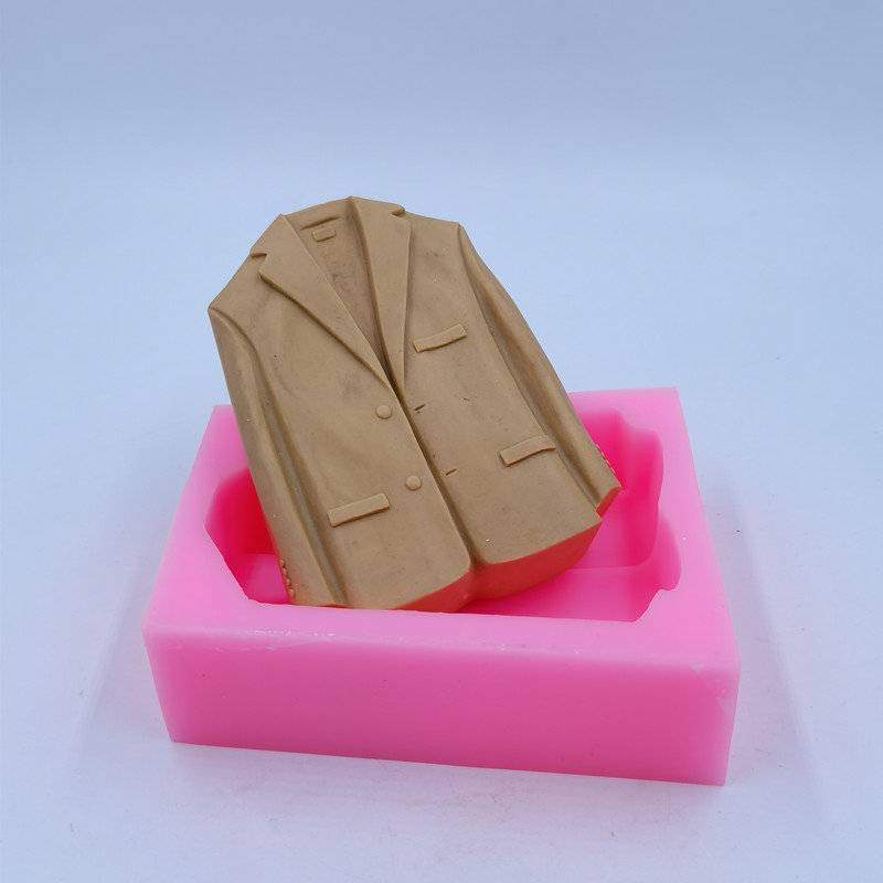 I più nuovi stampi per sapone  - Soap Making Books recensione e prezzo