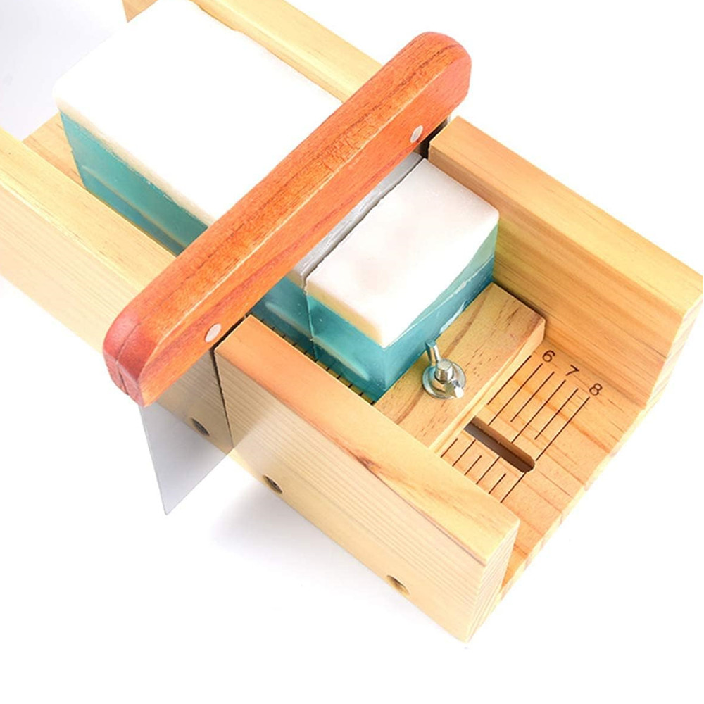 Kit Stampi in Silicone per Sap - Soap Making Books recensione e prezzo